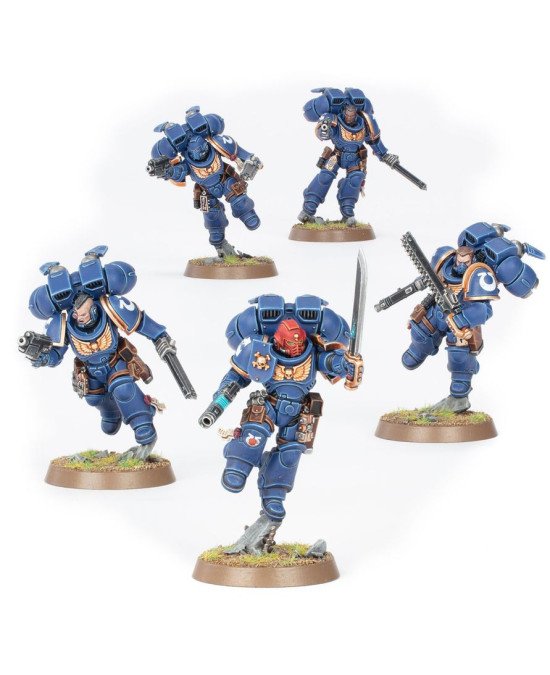 Space Marines: Assault Intercessors with Jump Packs | Warhammer 40,000